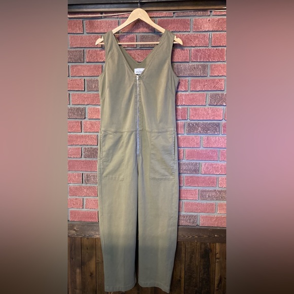 Duer | Live Free Jumpsuit - Olive | - Picture 2 of 11